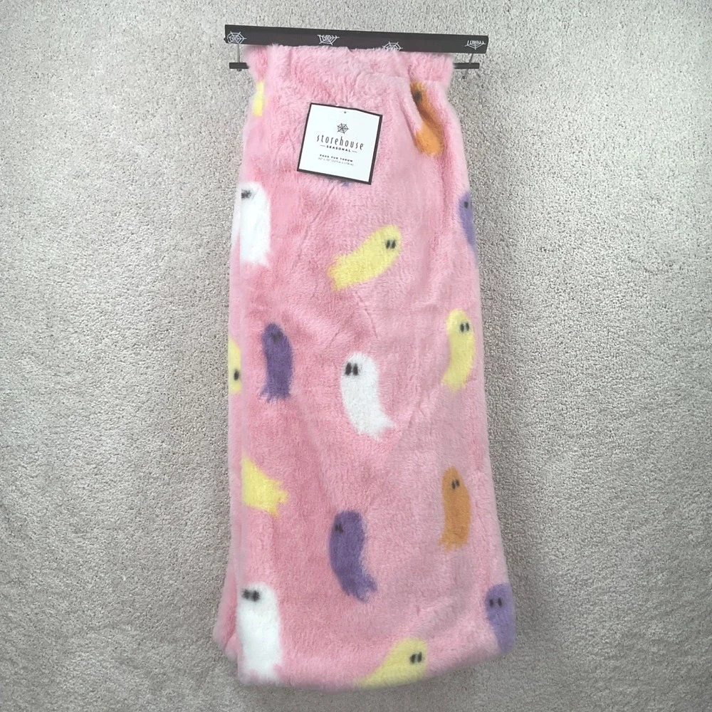 Storehouse‎ Seasonal Pink Ghost Faux Fur Throw Blanket Halloween 50x70 Pastel